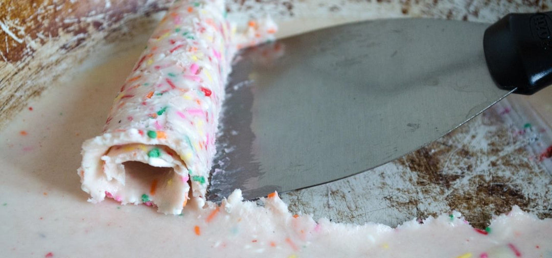 How to use Frostline Soft Serve Vanilla and Chocolate Mixes to make Roll Ice Cream