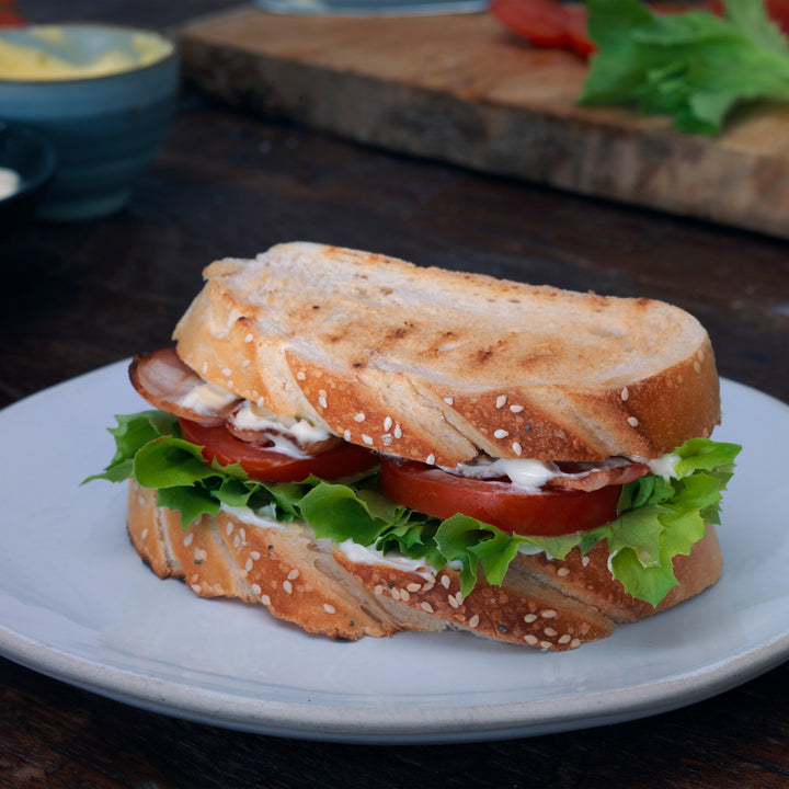 Mayonnaise légère (50% moins de matières grasses) sans gluten - 1 x 20 L - Hellmann's - Ingrédients pour restaurants et services de restauration - Distribution canadienne