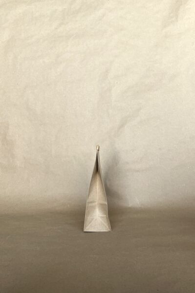 Sac en papier kraft avec fenêtre et fermeture à languette, doublé de PLA, 1/2 lb, 3,38" x 2,5" x 7,75", 500 unités, conforme à la norme ASTMD6400 - Emballage alimentaire jetable pour plats à emporter - Distribution canadienne