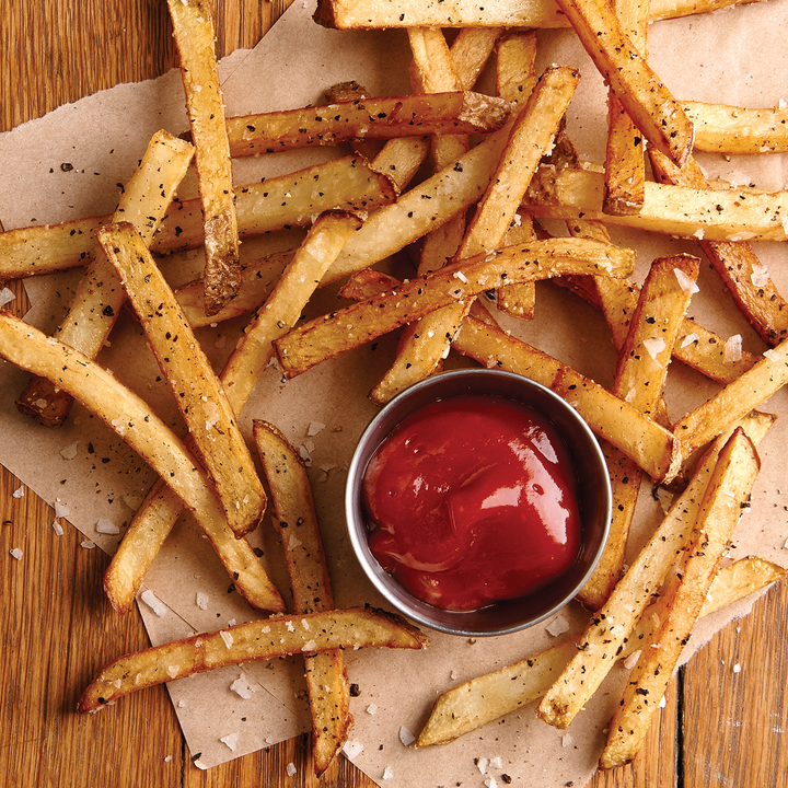 Bouteille de ketchup à presser en plastique rouge - 12 x 500 mL - Frenchs - Ingrédients pour restaurants et services de restauration - Distribution canadienne