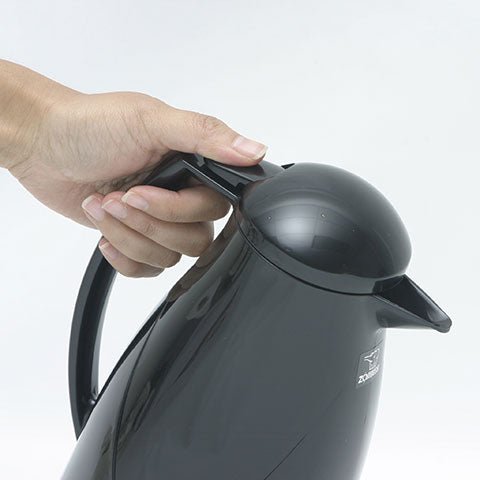 Euro Carafe AG-KB10 Pouring