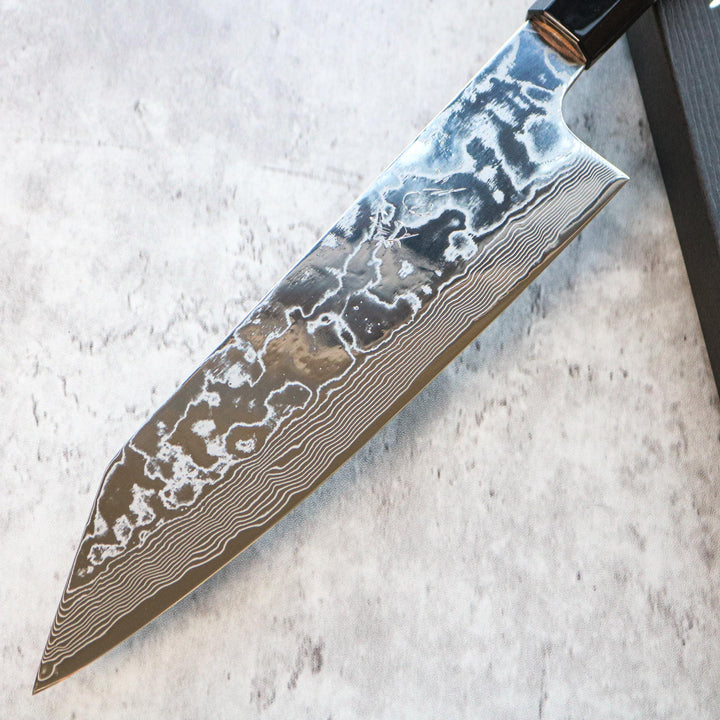 Kenshiro Hatono STRIX Damas Gyuto 210 mm Chêne