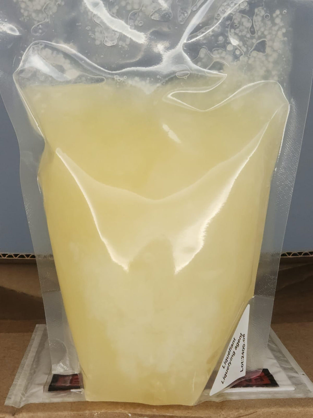 Liquifying oil for Cone Dips, Sauces and Fillings - Mix of Oils to liquify dips and fillings - Turn any of our Belgian Cone Dips and Fillings into pourable Toppings and Sauces! (Bag = 700 grams, Case = 6 x 700 grams)