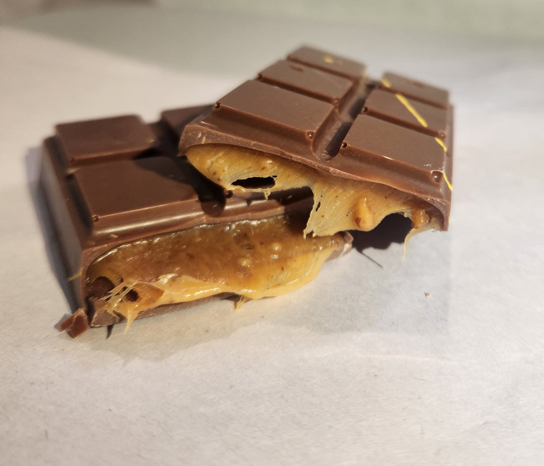 Private Label With Your Brand Name - Salted Caramel Pecan Chocolate Bar - 480 x 70g Size Format - Made In Canada
