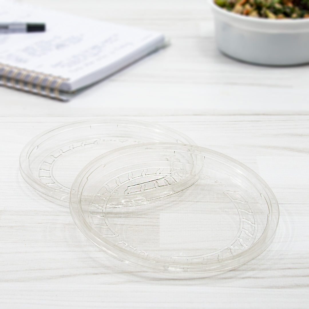 Bacs alimentaires en plastique transparent avec couvercle - 10 x 50 unités - Solo Cup - Emballage et accessoires - Fournitures et équipement pour restaurants - Distribution canadienne