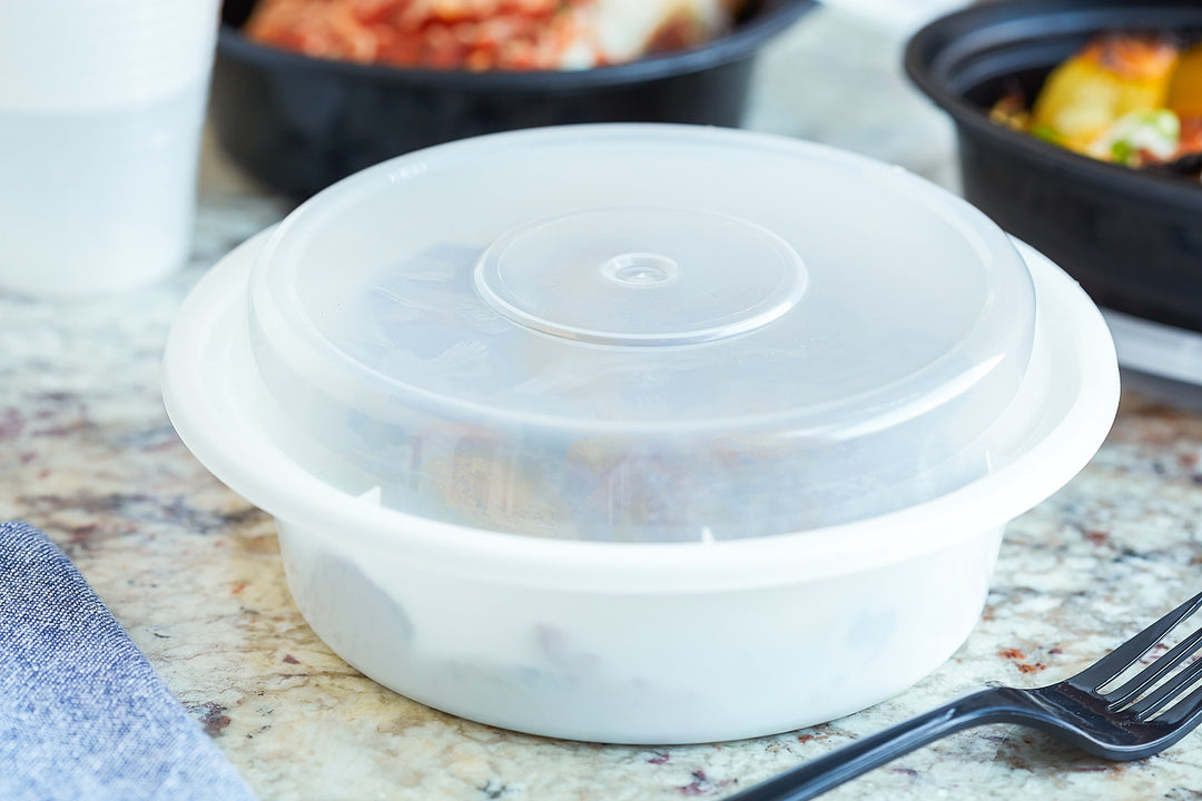 Récipient rond en plastique blanc avec couvercle - 150 x 48 oz - Versatainer - Emballage et accessoires - Fournitures et équipement pour restaurants - Distribution canadienne