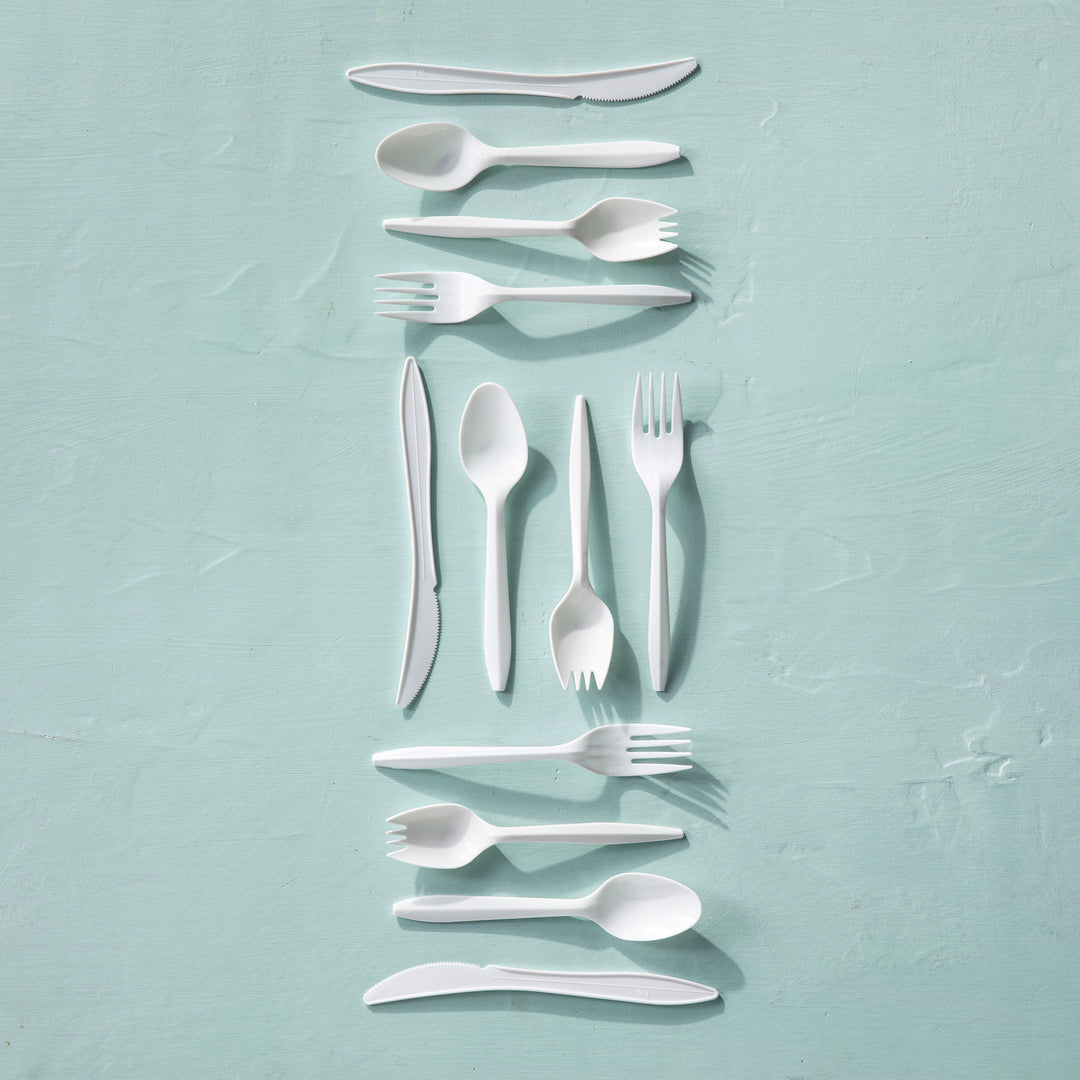Couteaux en plastique polypropylène blanc, poids moyen - 1000 unités - Prairie Packaging - Emballage et accessoires - Fournitures et équipement pour restaurants - Distribution canadienne