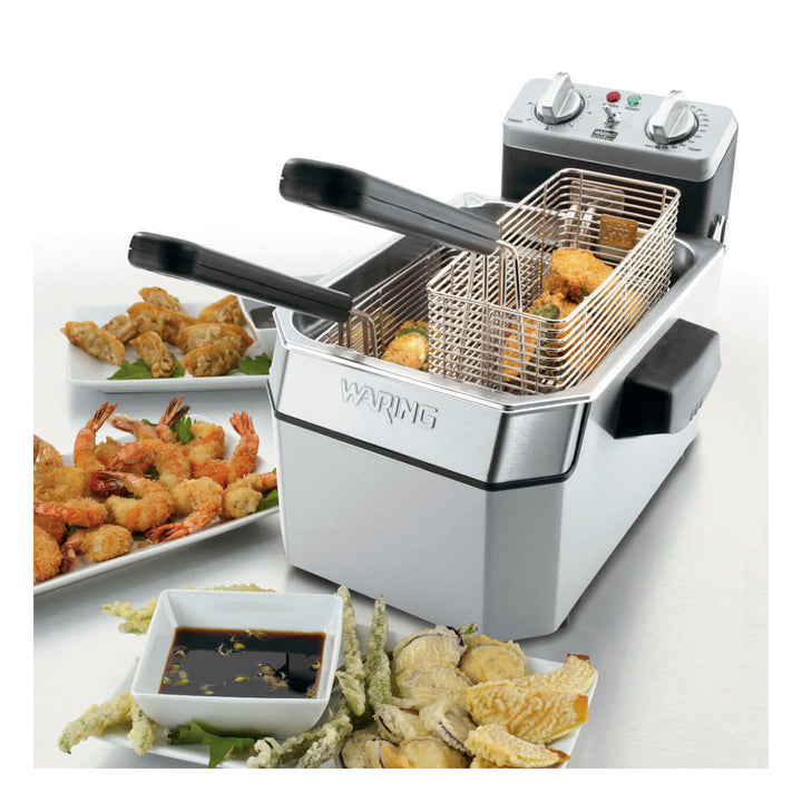 WDF1000 Heavy-Duty Single Deep Fryer by Waring Commercial