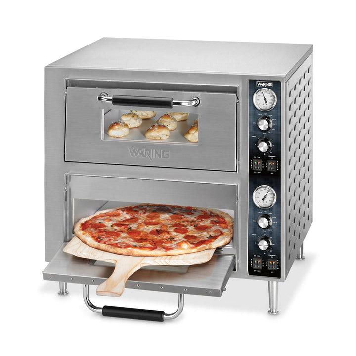 Four à pizza commercial à double chambre et à deux étages WPO750 par Waring Commercial