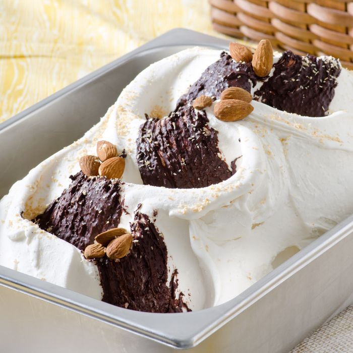 PreGel - Pâte à saveur d'amande douce (2,5 kg)