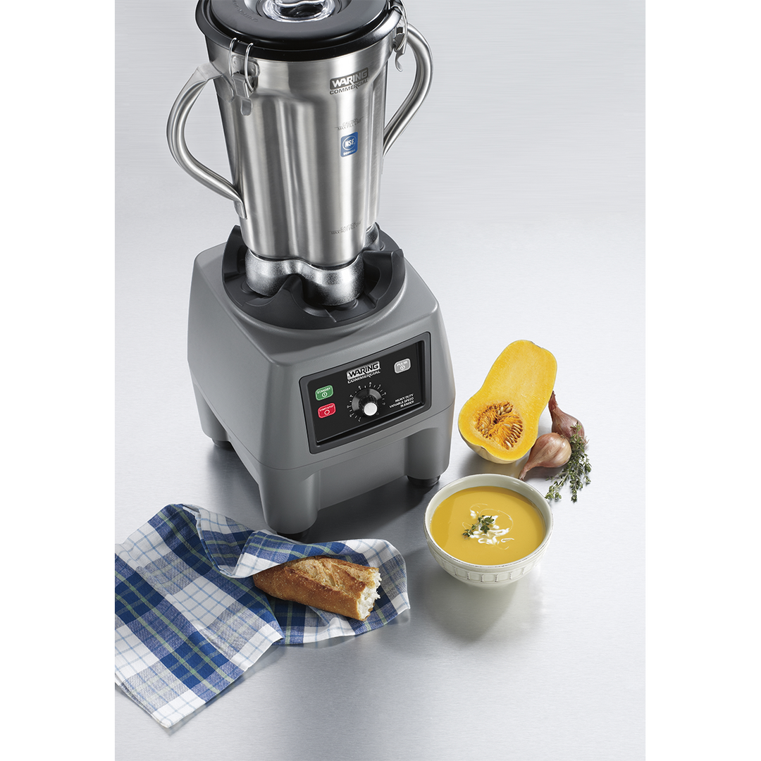 Mélangeur alimentaire robuste à vitesse variable CB15V d'un gallon par Waring Commercial