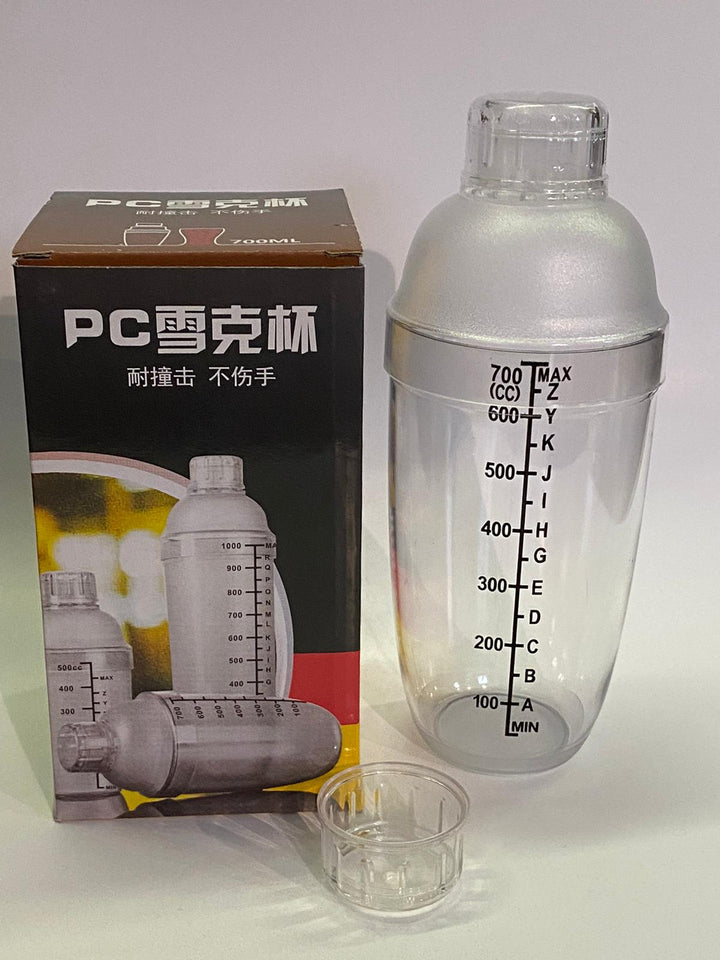 Plastic Shaker Cup for Bubble Tea (700 cc)