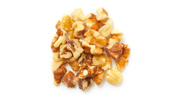 California Walnut Medium Pieces - 30 Lbs Box - Canadian Distribution - Ships Free Within Canada on Orders Above CAD $199