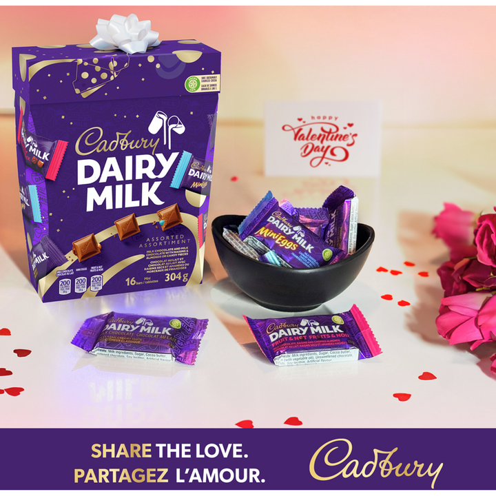 Cadbury - Dairy Milk, Assorted Gift Box, Chocolate, Mini Bars, (16 x 19 g Bars) - 304 g - Canadian Distribution