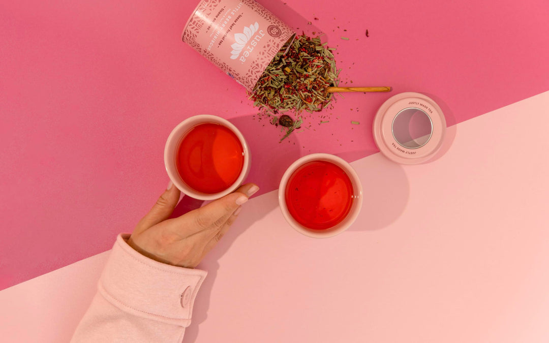 JusTea Little Berry Hibiscus Loose Leaf Herbal Tea | 90g Tin with Carved Spoon | 40+ Cups | Caffeine-Free | Fair Trade & Organic - Canadian Distribution - Ships Free Within Canada on Orders Above CAD $199