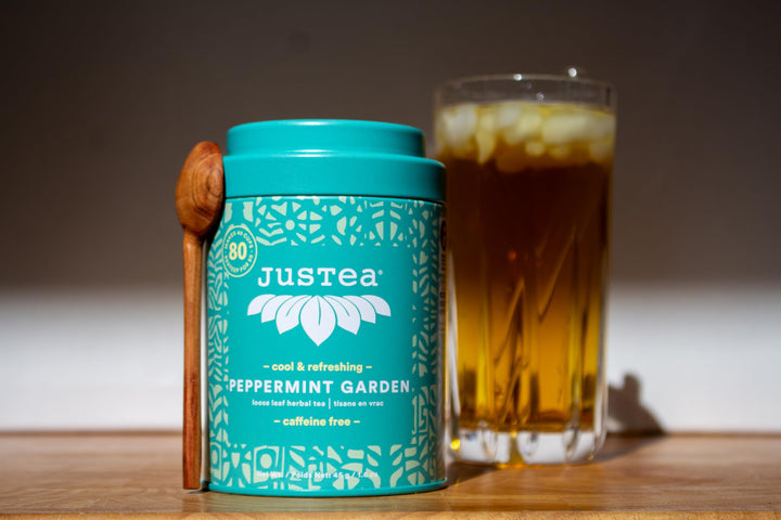 JusTea Peppermint Garden Loose Leaf Herbal Tea | Tin with Hand-Carved Spoon | 40+ Cups (45g) | Caffeine-Free | Award-Winning | Fair Trade - Canadian Distribution - Ships Free Within Canada on Orders Above CAD $199