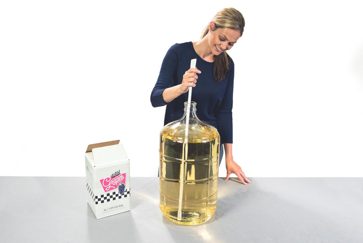 Wild Grapes – DIY Wine Making Kit – Cabernet Sauvignon Style – 30 Bottles / 23L – Complete Kit