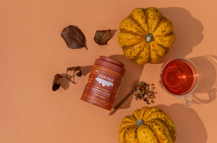 JusTea Pumpkin Spice Loose Leaf Black Tea | 120g Tin with Hand-Carved Spoon | 40+ Servings | Medium Caffeine | Fair Trade & Organic - Canadian Distribution - Ships Free Within Canada on Orders Above CAD $199