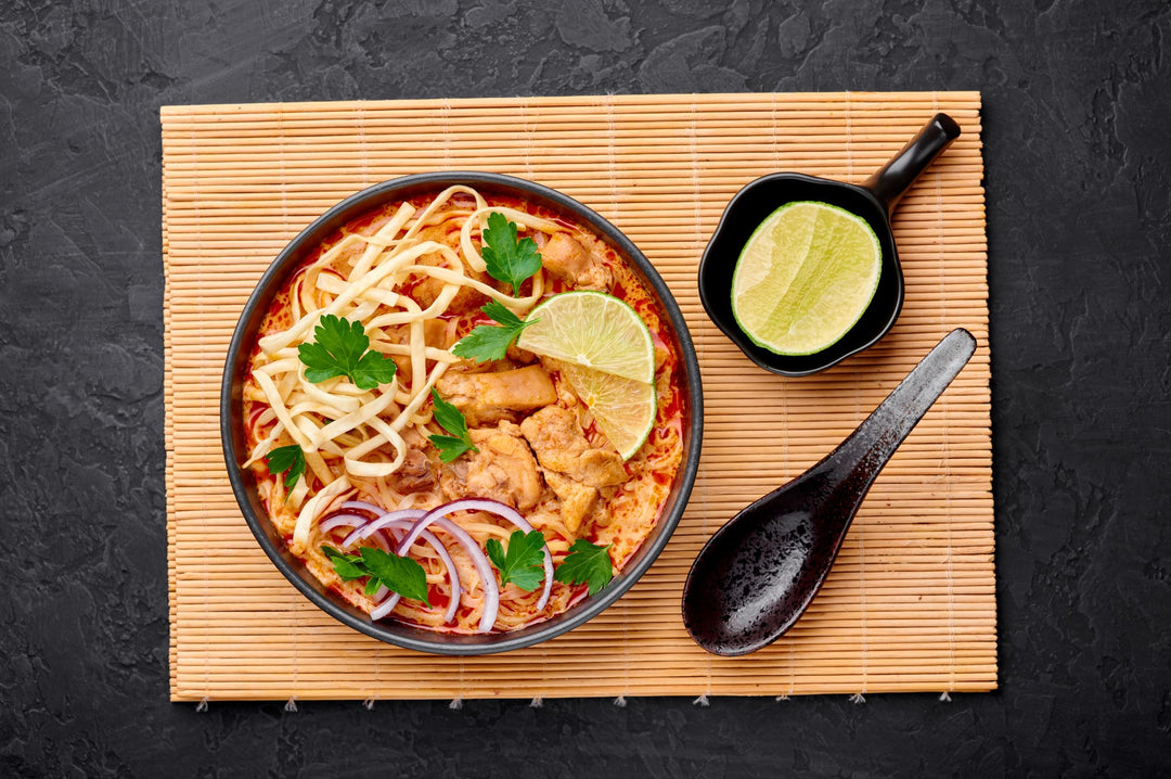 Blue Dragon Thai Coconut Curry Sauce 2 x 325ml - Canadian Distribution - Ships Free Within Canada on Orders Above CAD $199