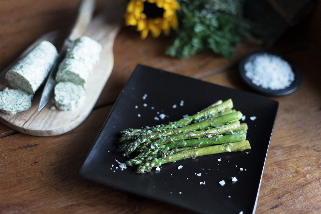 Vancouver Island Sea Salt - 2 x 250g Large Flakes - Hand-Harvested for Cooking, Baking & Finishing - Canadian Distribution - Ships Free Within Canada on Orders Above CAD $199