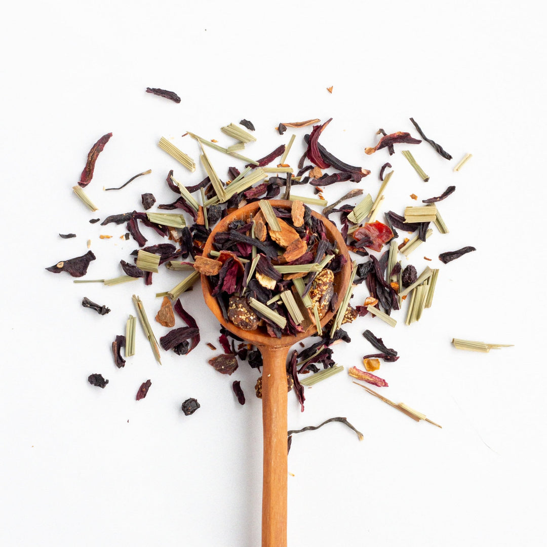 JusTea Winter Wonderland Purple Tea | Loose Leaf in Tin with Carved Spoon | 40+ Servings (80g) | Low Caffeine, Award-Winning, Fair Trade & Organic - Canadian Distribution - Ships Free Within Canada on Orders Above CAD $199
