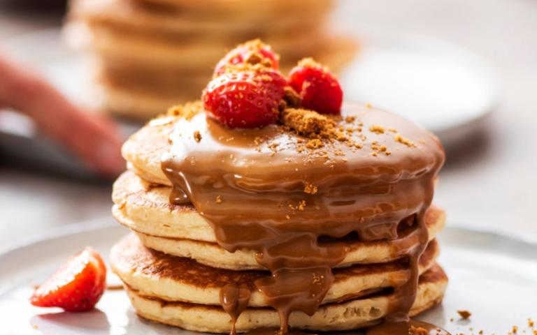 Biscoff_Creamy_Spread_Pancake