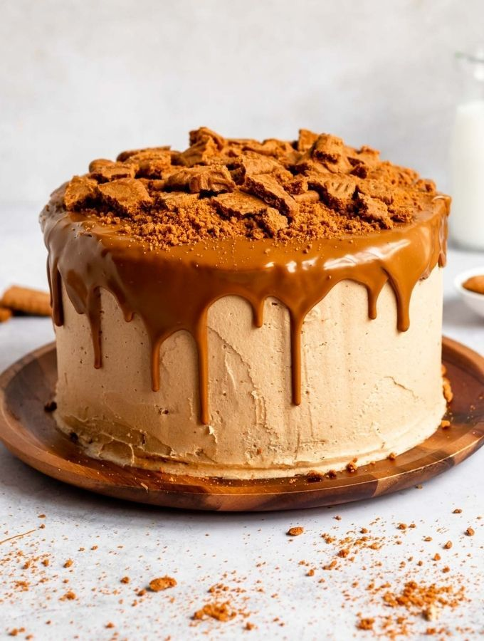 Biscoff Spread Cake Round