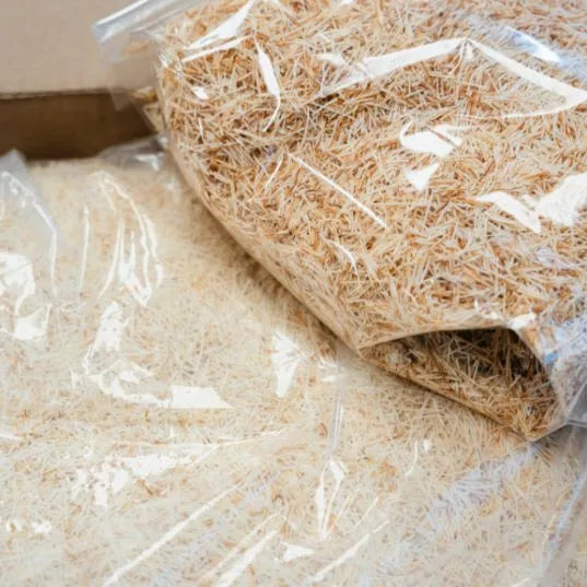 Our Bulk Toasted Kataif is the perfect solution for chefs looking to work quickly and efficiently, especially when creating popular desserts like &;Dubai Chocolate filling. By offering large quantities in easy-to-handle packaging