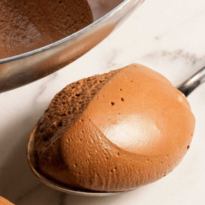 CALLEBAUT 823 – 33.6% Milk Chocolate Couverture - 10kg
