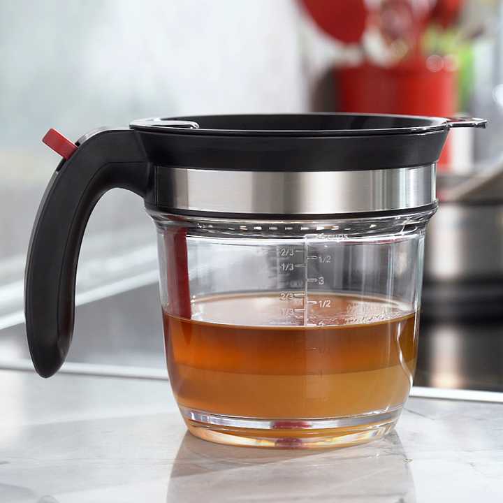 CUISIPRO Gravy & Fat Separator, Tritan, 1 L (4 Cup) - Canadian Distribution - Ships Free Within Canada on Orders Above CAD $199