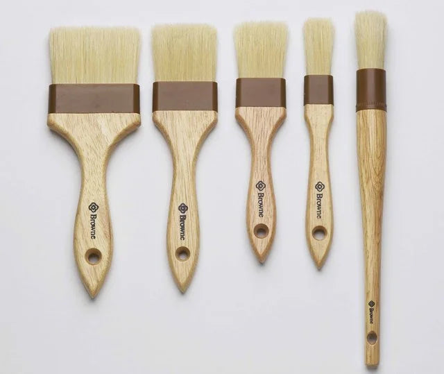 Browne Foodservice 1In Boar Bristle Wood Handle Pastry Brushes - Restaurant Equipment and Smallwares - Canadian Distribution - Ships Free Within Canada on Orders Above CAD $199
