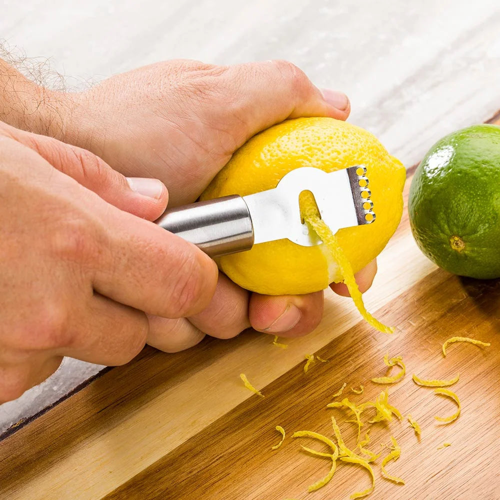Restaurantware Met Lux 6.5In Stainless Steel Citrus Zester & Channel Knife - Restaurant Equipment and Smallwares - Canadian Distribution - Ships Free Within Canada on Orders Above CAD $199