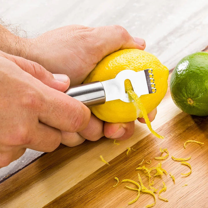 Restaurantware Met Lux 6.5In Stainless Steel Citrus Zester & Channel Knife - Restaurant Equipment and Smallwares - Canadian Distribution - Ships Free Within Canada on Orders Above CAD $199