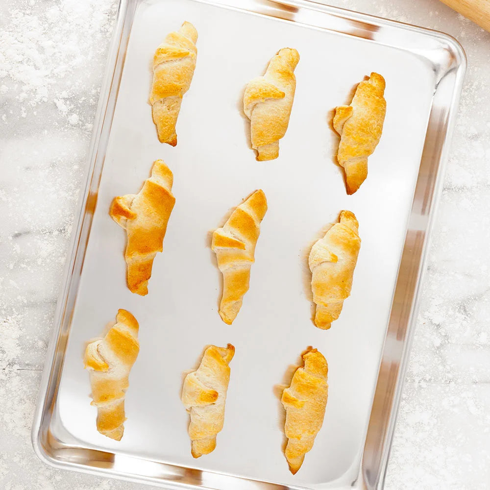 Restaurantware Met Lux 1/2-Size Aluminum Sheet Pan, 13X18In - Restaurant Equipment and Smallwares - Canadian Distribution