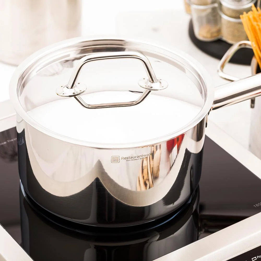 Restaurantware Met Lux Stainless Steel Lid, For 3.5 Quart Sauce Pan - Restaurant Equipment and Smallwares - Canadian Distribution