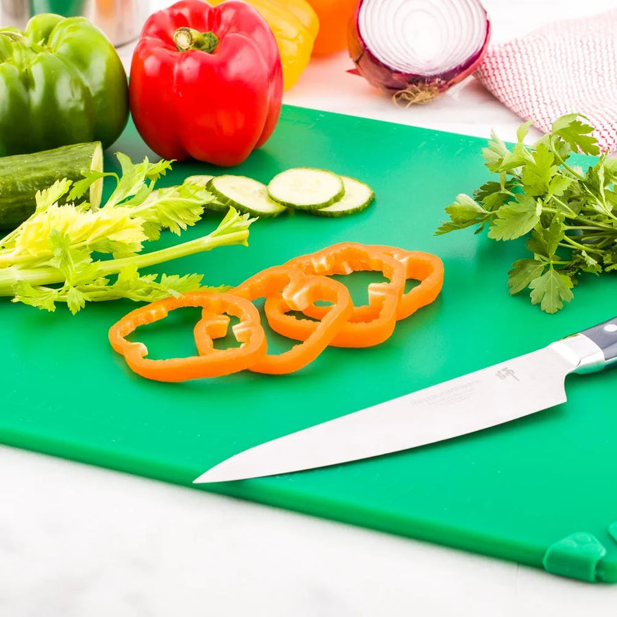 Restaurantware Sure Grip Commercial Grade Green Cutting Board, With Measurement Markers & Handle,18 X 24 Inch, Non-Slip - Restaurant Equipment and Smallwares - Canadian Distribution