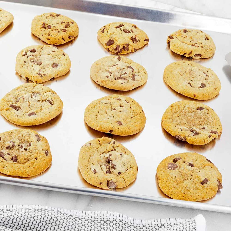 Restaurantware Met Lux Full-Size Aluminum Sheet Pan, 18 X 26 Inch - Restaurant Equipment and Smallwares - Canadian Distribution