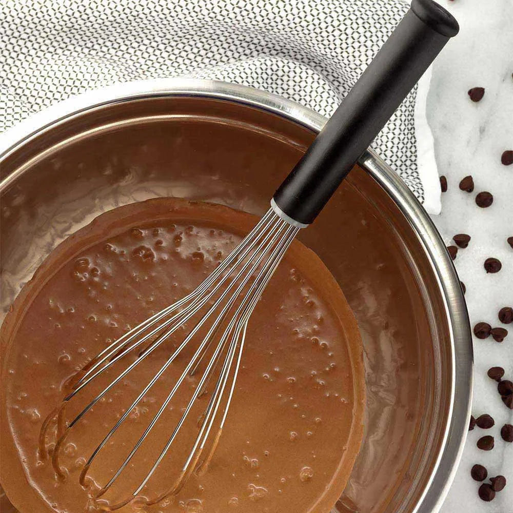Restaurantware Met Lux 14 Inch Stainless Steel Whisk, With Plastic Handle - Restaurant Equipment and Smallwares - Canadian Distribution