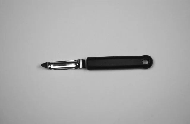 Gordon Choice 3.25In Swivel Peeler, Black Handle - Restaurant Equipment and Smallwares - Canadian Distribution
