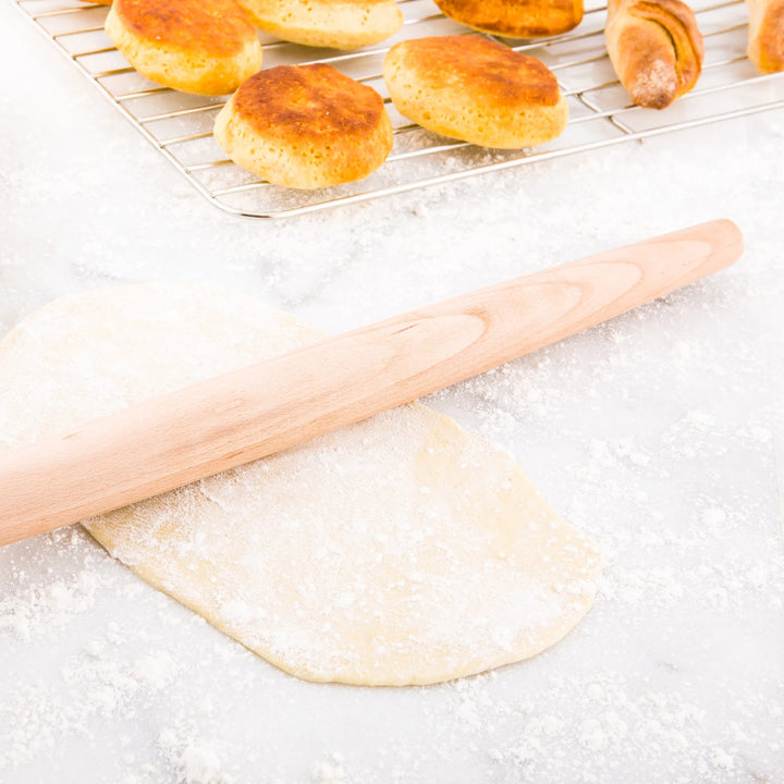 Restaurantware Pastry Tek 18 Inch Tapered French Rolling Pin - Restaurant Equipment and Smallwares - Canadian Distribution