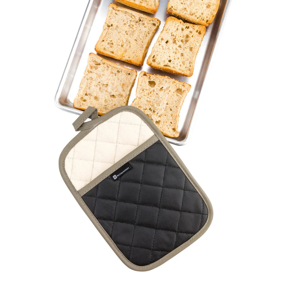 Restaurantware Black Cotton Pot Holder, 7 X 10 Inch, With Flame Retardant Coating - Restaurant Equipment and Smallwares - Canadian Distribution - Ships Free Within Canada on Orders Above CAD $199