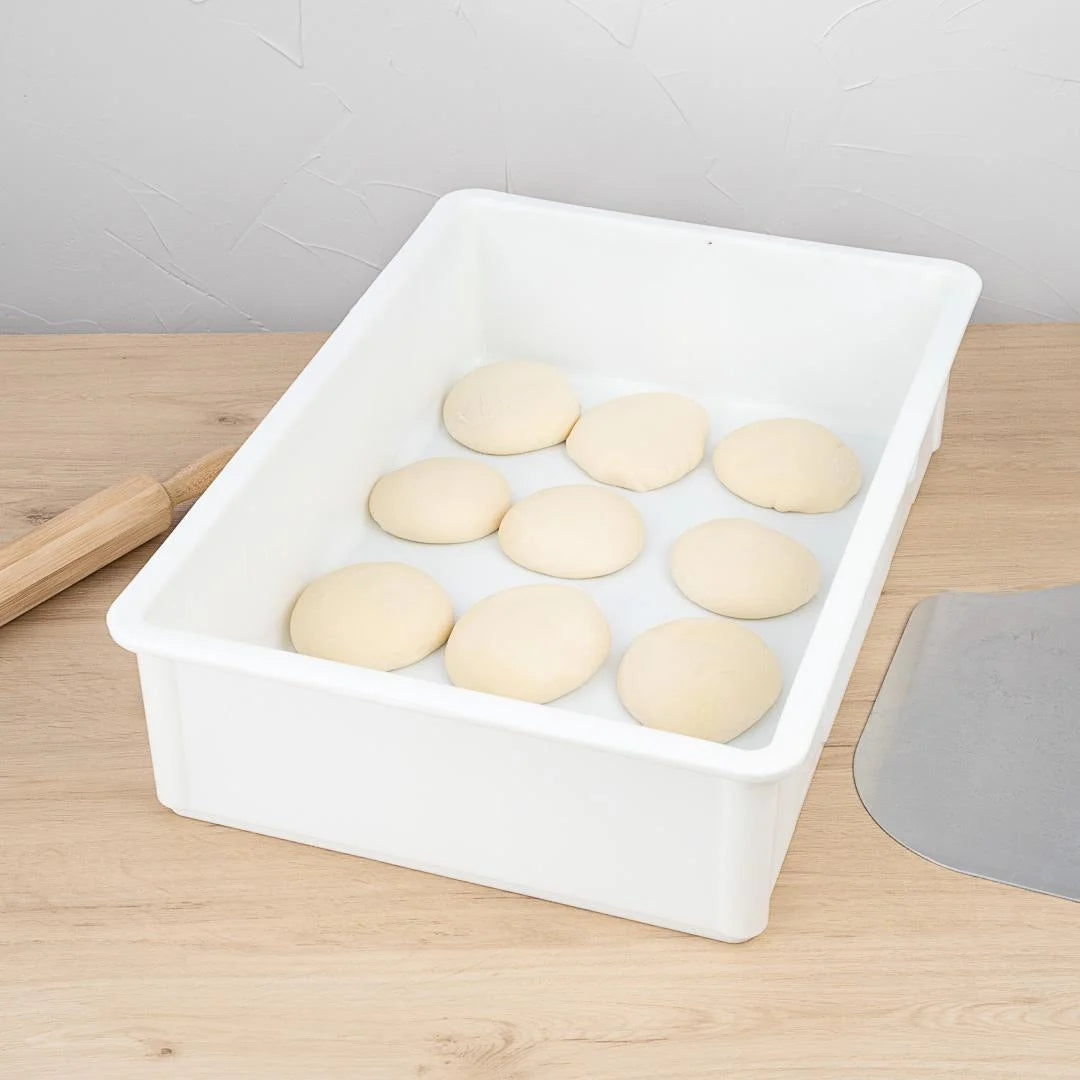 Restaurantware 26 x 18 x 6In White Plastic Dough Proofing Box - Restaurant Equipment and Smallwares - Canadian Distribution - Ships Free Within Canada on Orders Above CAD $199
