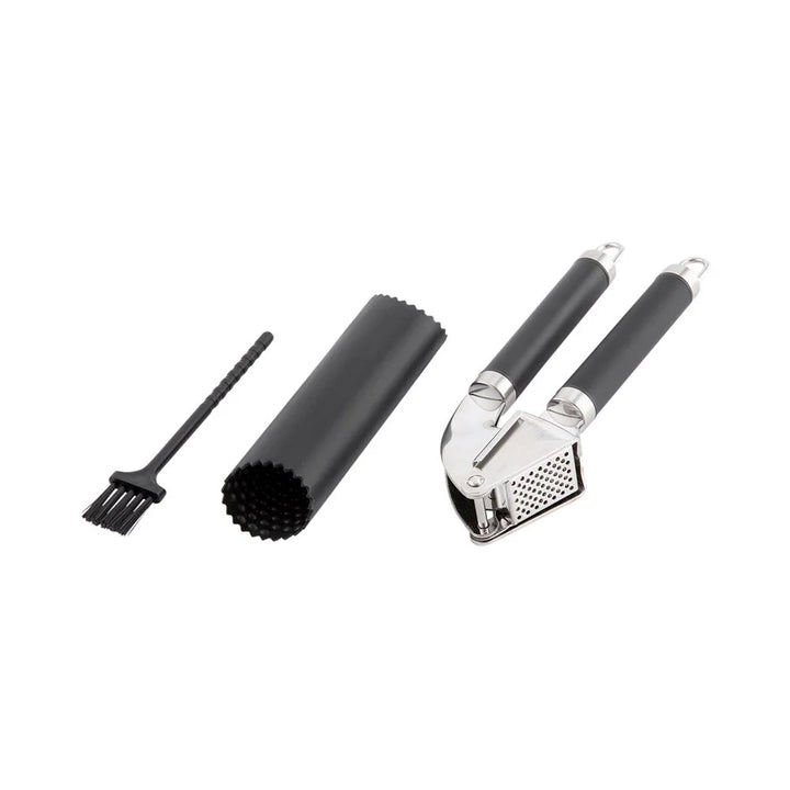 Restaurantware Met Lux Stainless Steel Garlic Press, With Peeler & Easy Clean Brush - Restaurant Equipment and Smallwares - Canadian Distribution