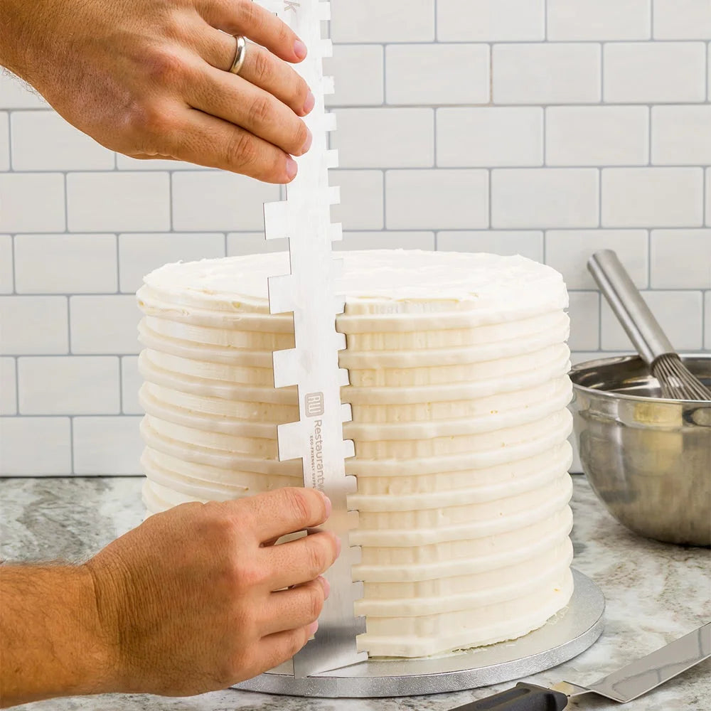 Restaurantware 20 & 10 Millimeter Stainless Steel Decorating Comb, 19.75X2In, Semicircle & Double-Sided - Restaurant Equipment and Smallwares - Canadian Distribution - Ships Free Within Canada on Orders Above CAD $199
