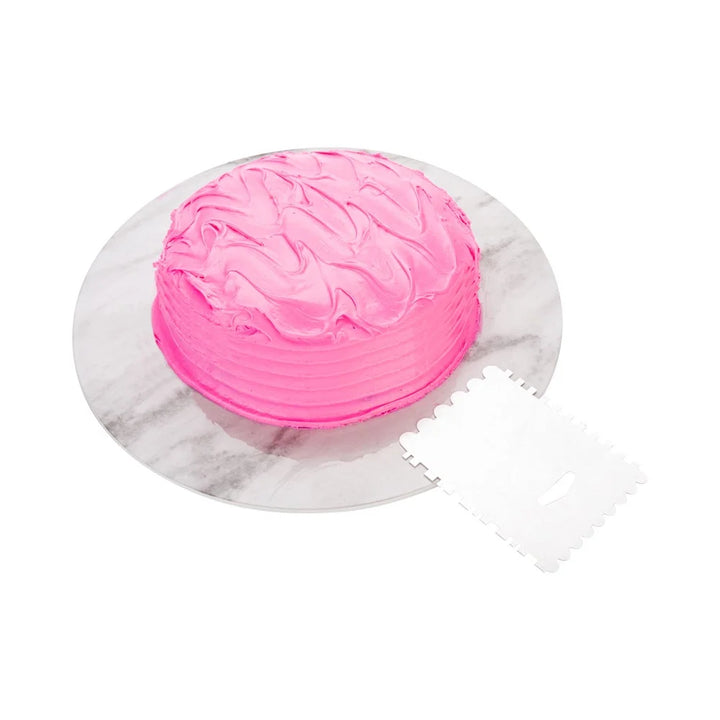 Restaurantware Pastry Tek 4-Pattern Metal Cake Scraper, With Square & Scalloped Edge, 4.9 X 3.8In - Restaurant Equipment and Smallwares - Canadian Distribution - Ships Free Within Canada on Orders Above CAD $199