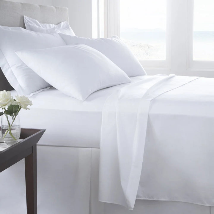 Merit Collection T250 Percale White Queen Pillow Covers, Cotton/Polyester Blend, 21 X 36In - Restaurant Equipment and Smallwares - Canadian Distribution