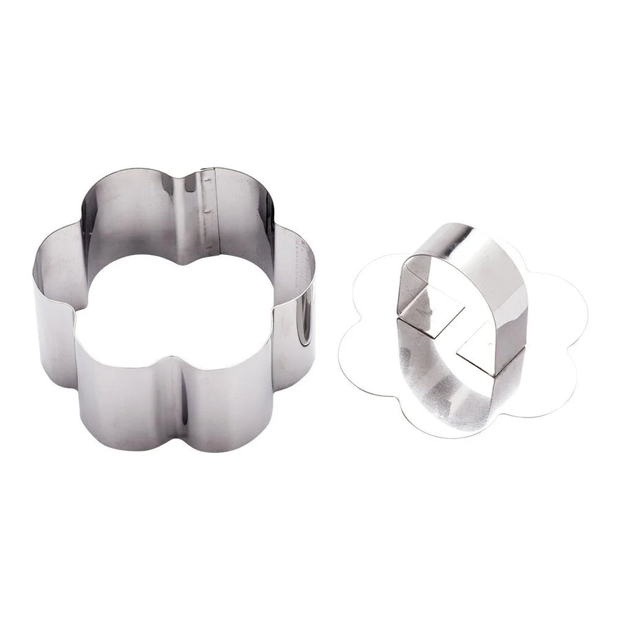 Restaurantware Pastry Tek Stainless Steel Flower Pastry Ring Mold, With Press, 3 X 1.6In - Restaurant Equipment and Smallwares - Canadian Distribution