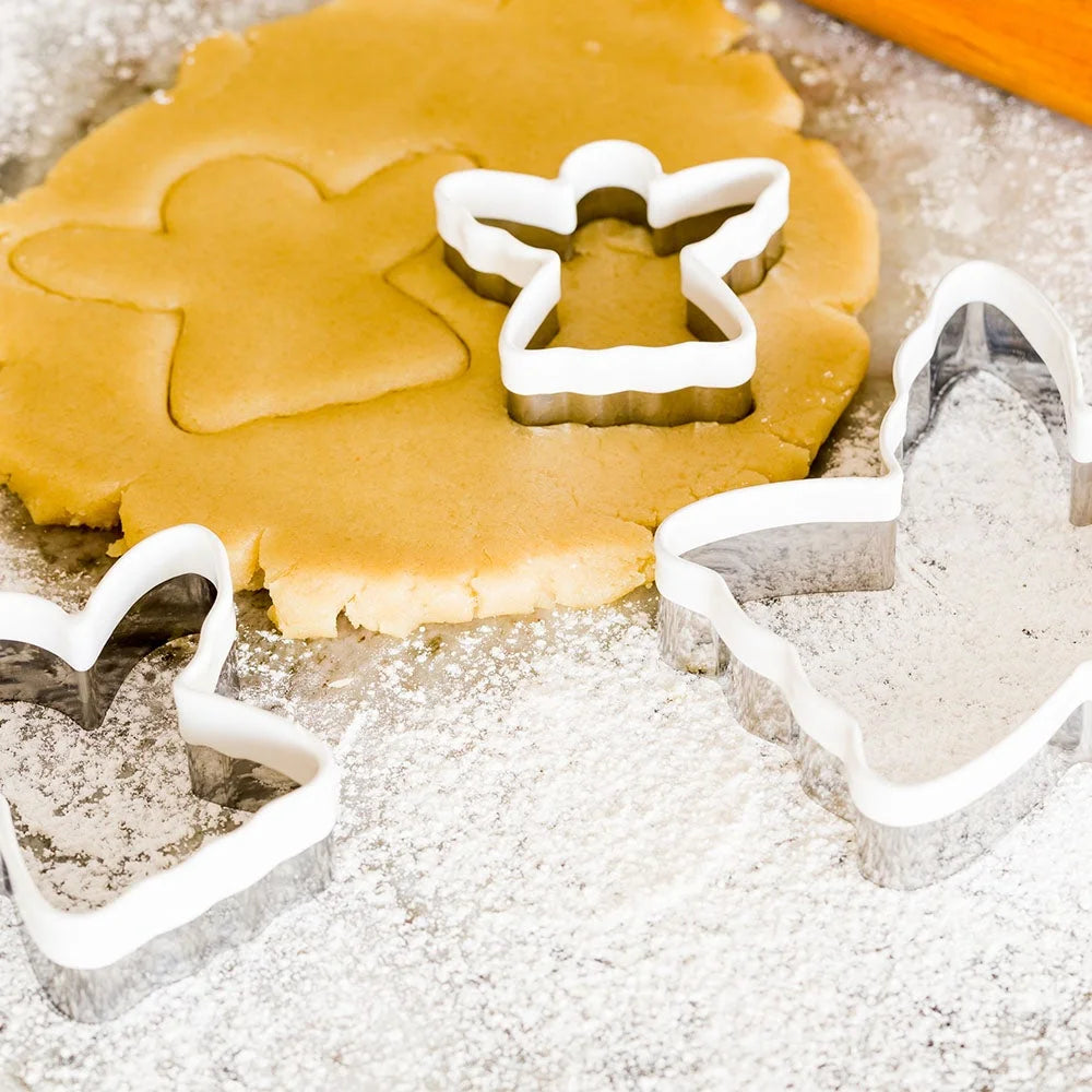 Restaurantware Pastry Tek 3-Piece Metal Angel Cookie Cutter Set, With Comfort Grip - Restaurant Equipment and Smallwares - Canadian Distribution - Ships Free Within Canada on Orders Above CAD $199