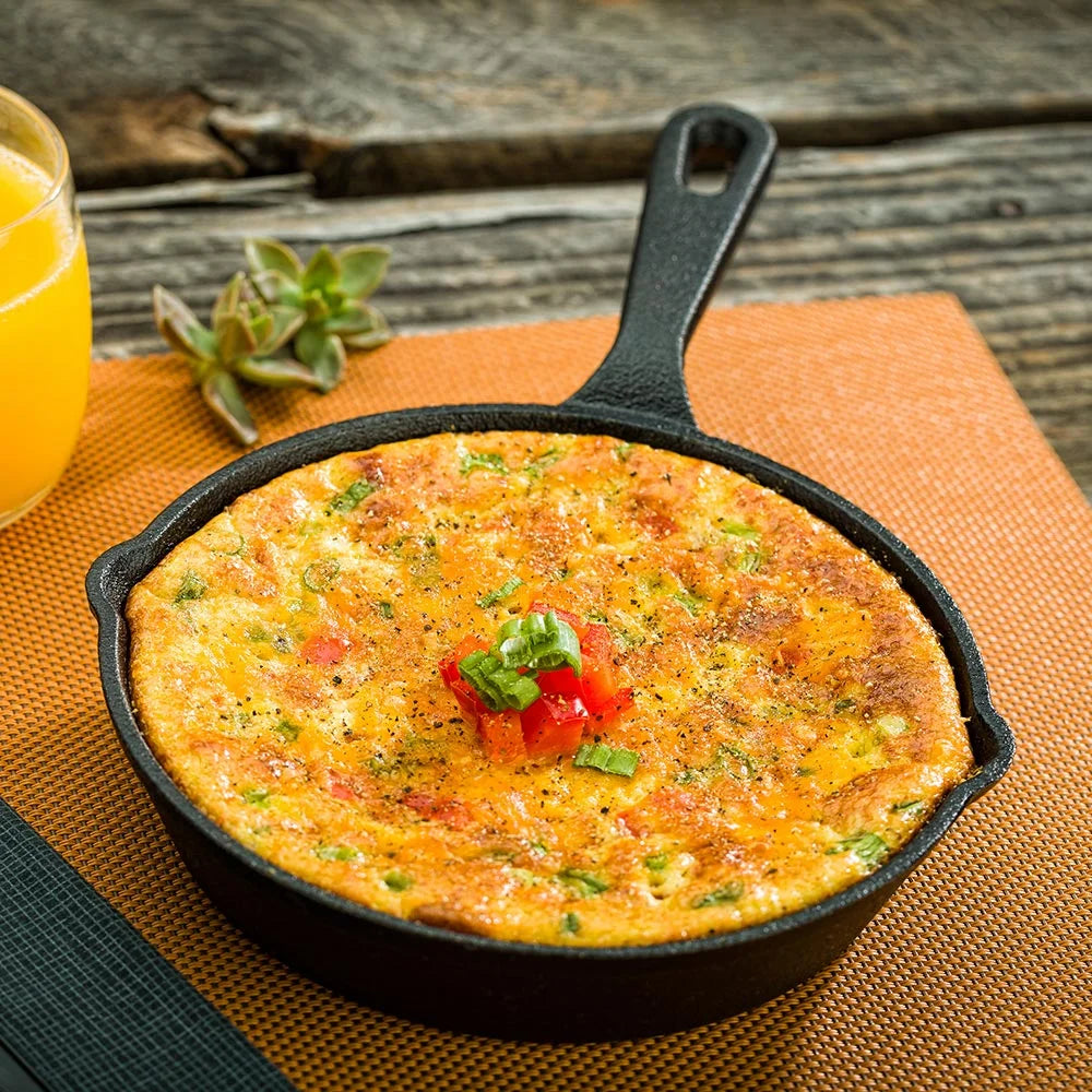 Restaurantware Met Lux Pre-Seasoned 6In Black Cast Iron Fry Pan - Restaurant Equipment and Smallwares - Canadian Distribution - Ships Free Within Canada on Orders Above CAD $199