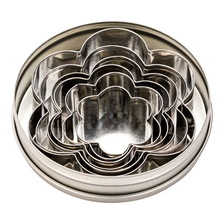 Restaurantware Pastry Tek 6-Piece Metal Flower Cookie Cutter Set, In Round Tin Box - Restaurant Equipment and Smallwares - Canadian Distribution